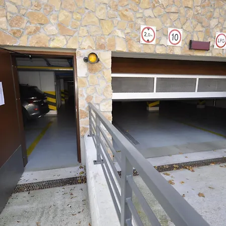 Lejlighed Harmonic Aparts